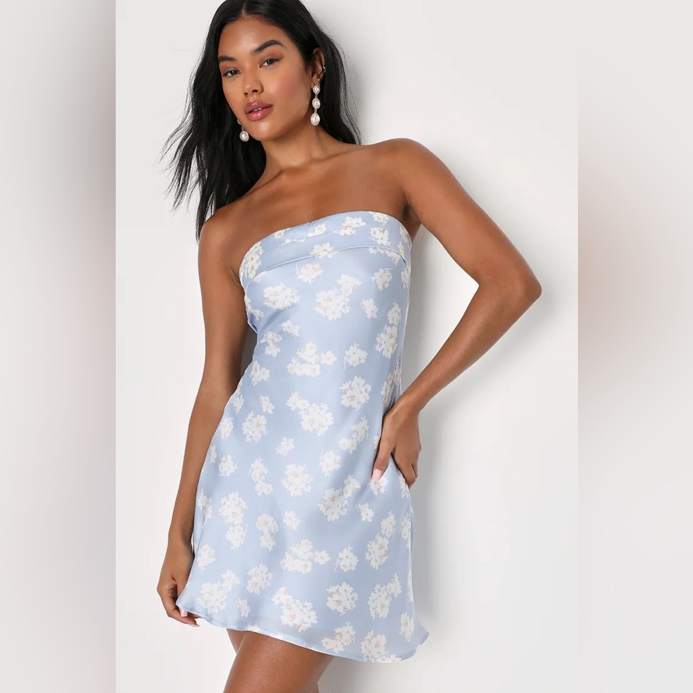 Lulus Sweet Status Light Blue Floral Satin Strapless Cutout Mini